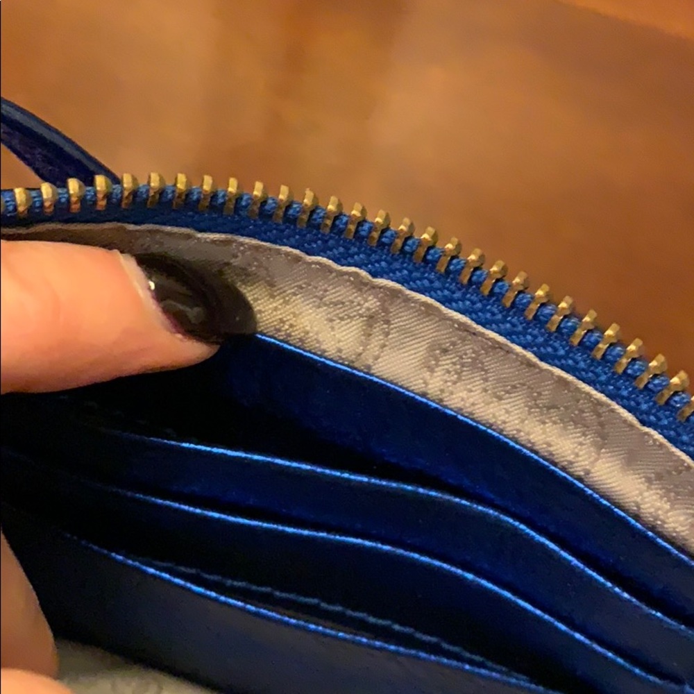 Michael Kors beautiful blue sequin bag - Picture 6 of 8